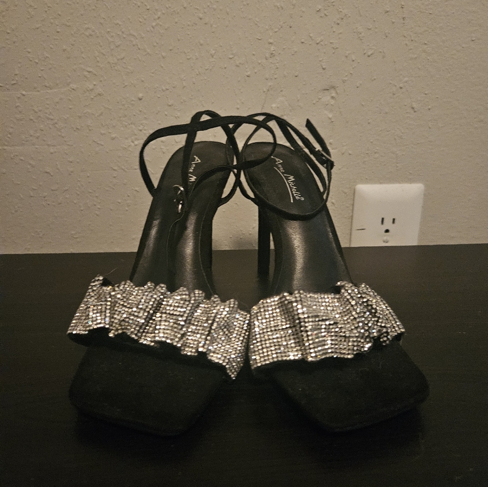 Strappy Black Stileto Heel with Sparkling  strap